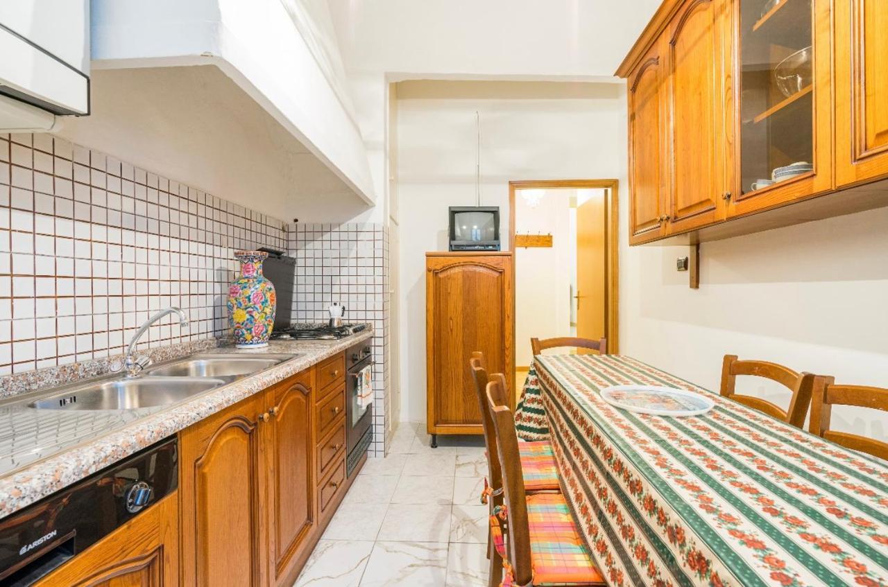 Central And Spacious Appartement Florence Buitenkant foto
